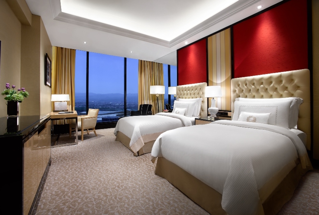 The Trans Luxury Hotel, Premier Room, Twin Share Bed